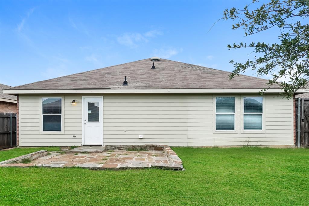 Northpointe Crossing #1 South - Residential Lease