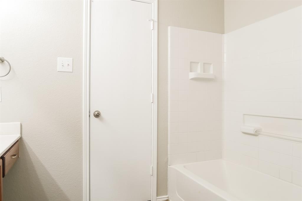 Northpointe Crossing #1 South - Residential Lease