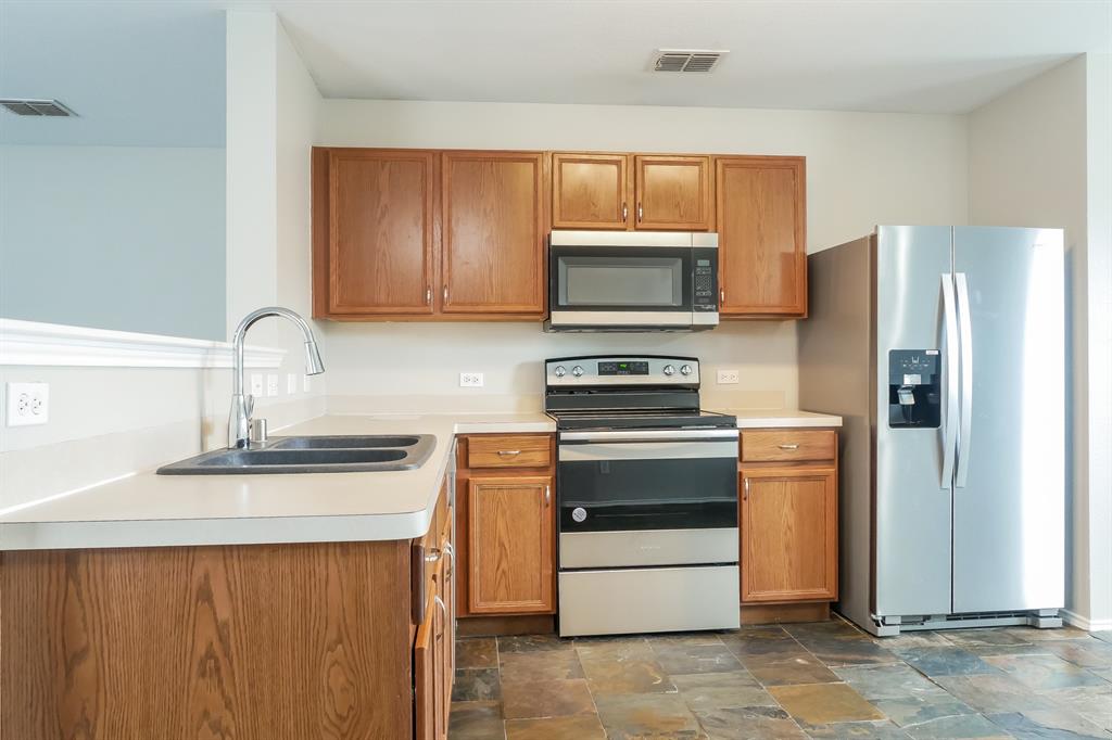 Northpointe Crossing #1 South - Residential Lease