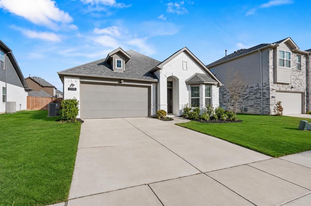 1733 Barnwood Trace
