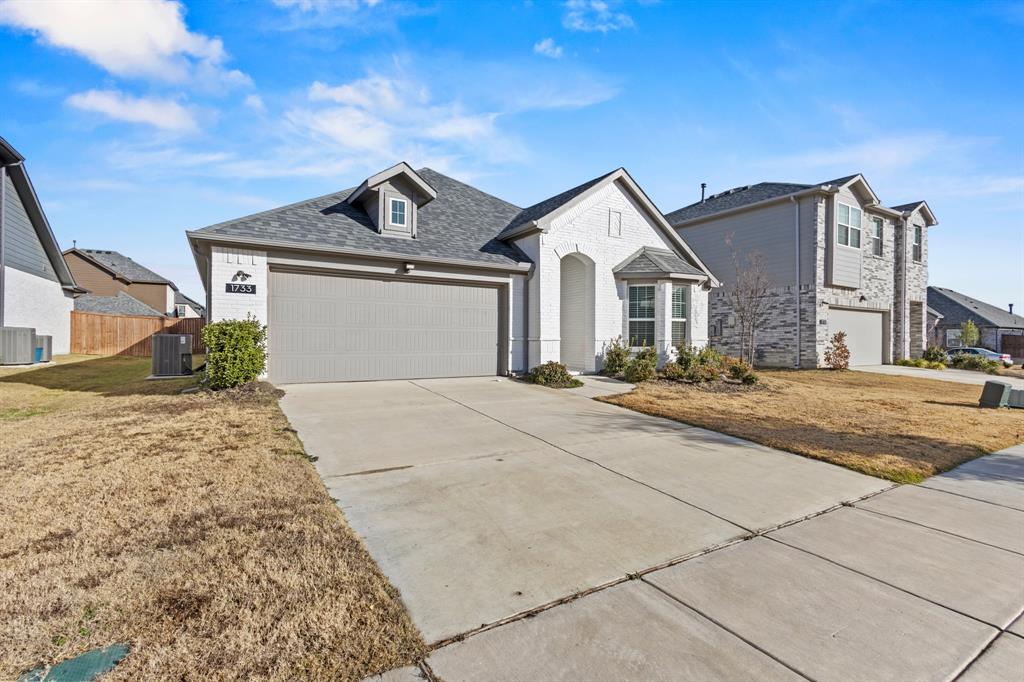 1733 Barnwood Trace
