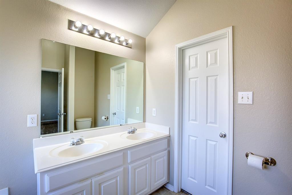 Sendera Ranch - Residential Lease