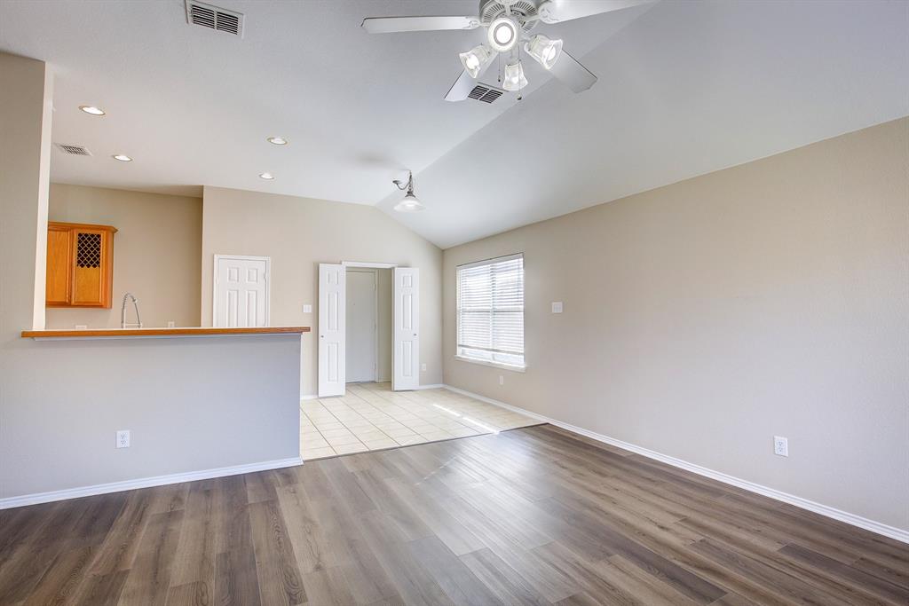 Sendera Ranch - Residential Lease