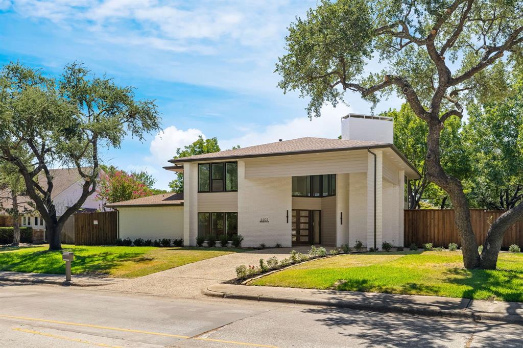4402 Briargrove Lane