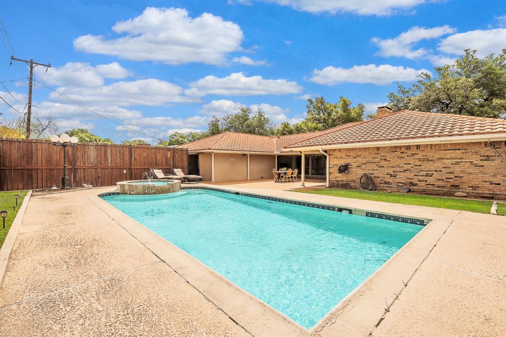 Diamond Oaks Country Club Add - Residential