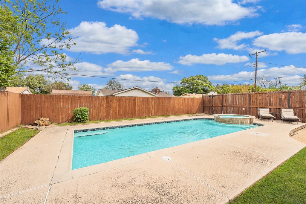 Diamond Oaks Country Club Add - Residential