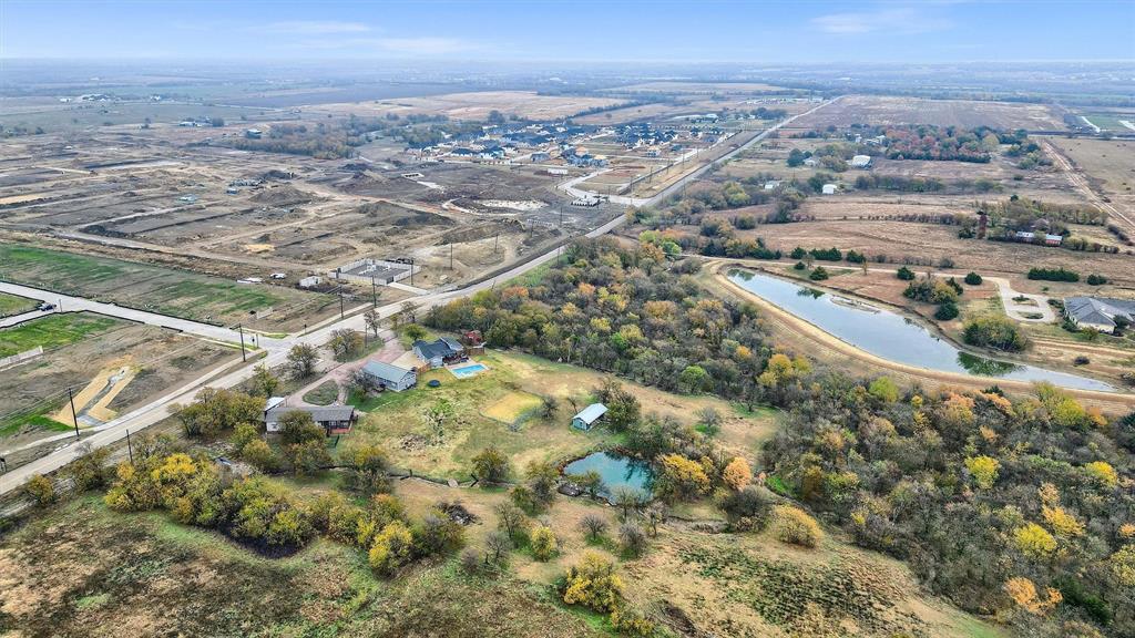 2212 J. Fred Smith Parkway