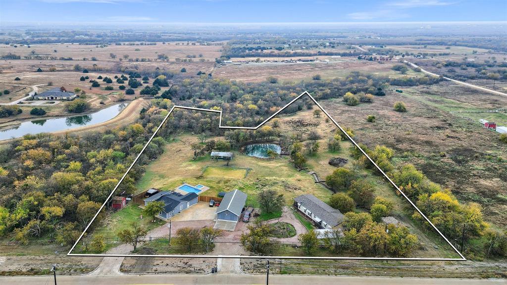 2212 J. Fred Smith Parkway