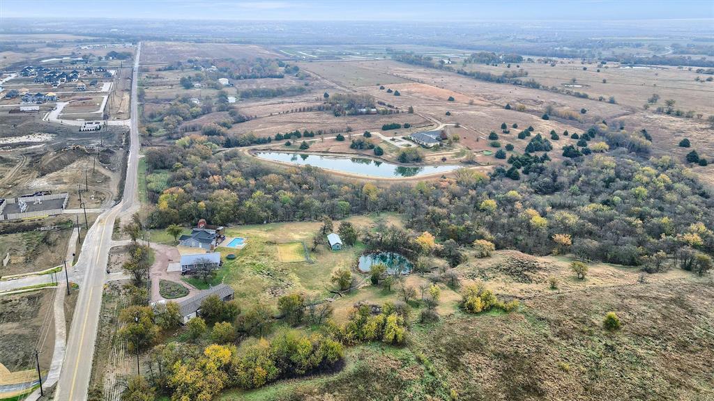 2212 J. Fred Smith Parkway