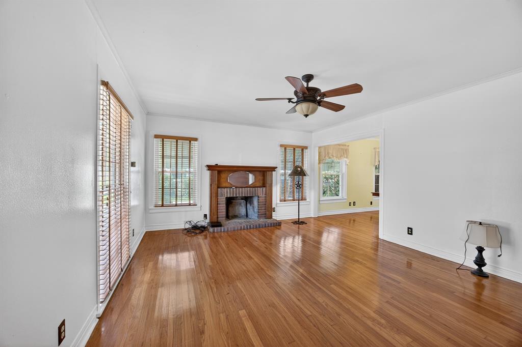 2525 Goldenrod Avenue