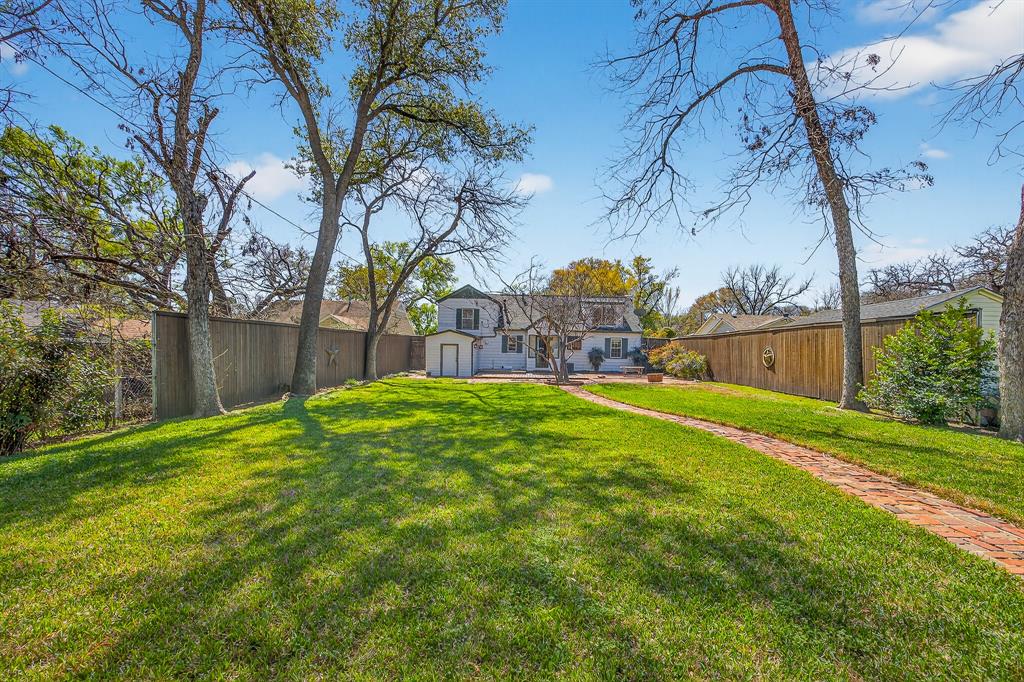 Oakhurst - Residential