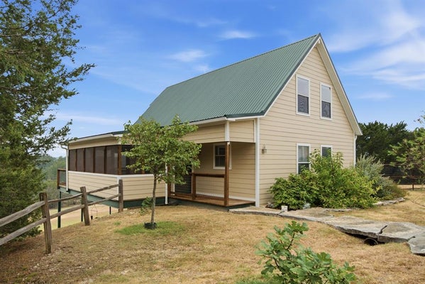 320 SCHOONER WAY, BLUFF DALE, TX 76433 - Image 04201b657eaea7f473e01fb7ed44765e/659698254
