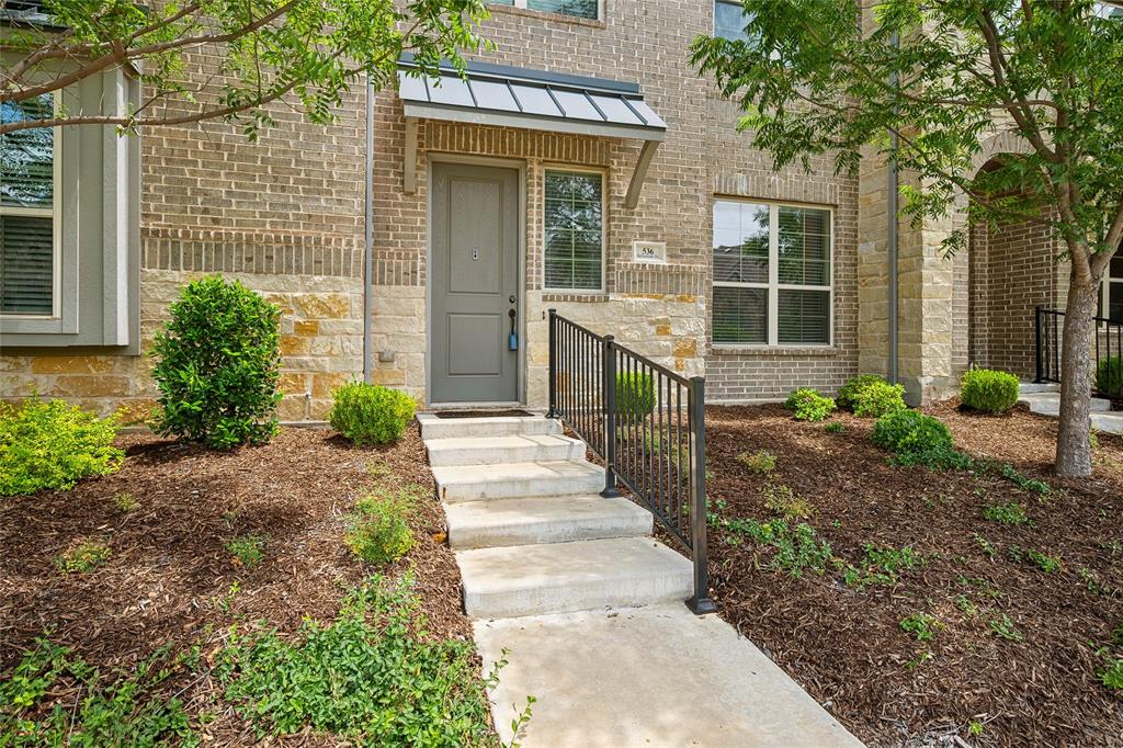536 Ballustrade Drive