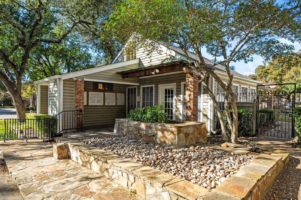 Woodlands On The Creek 02 - Residential