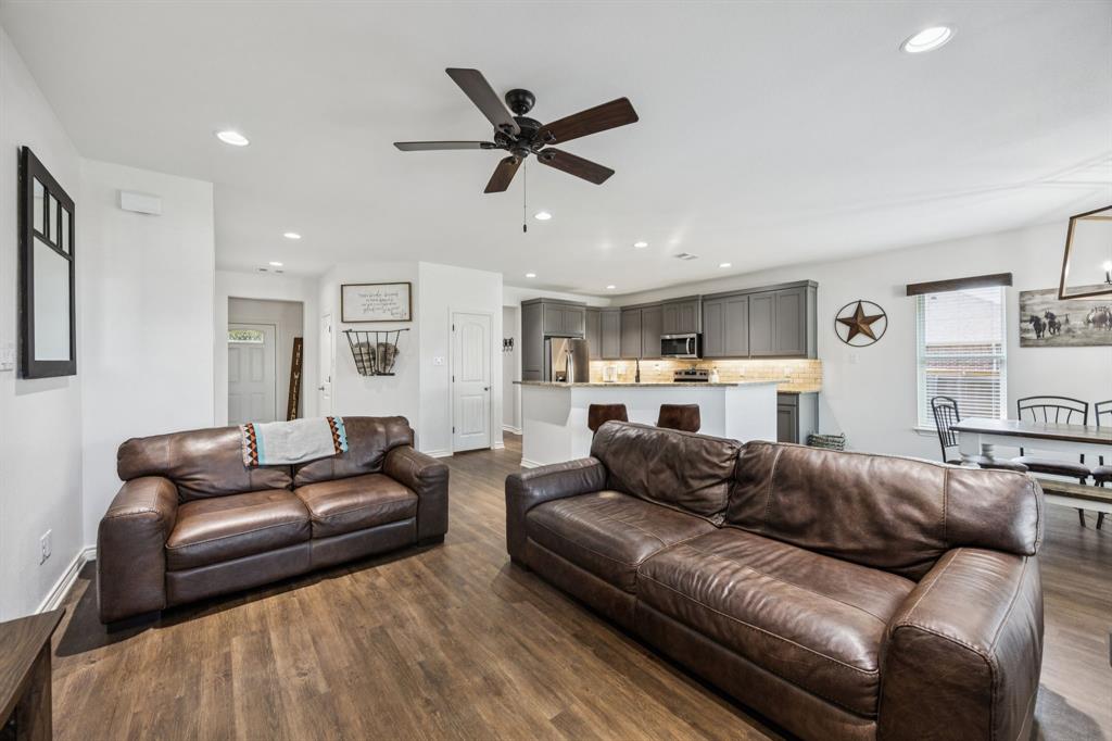 601 S 4th Street
