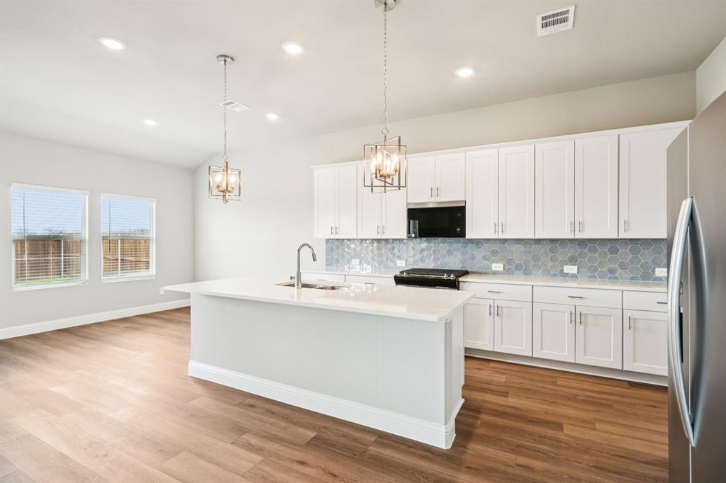 1211 Winters Way