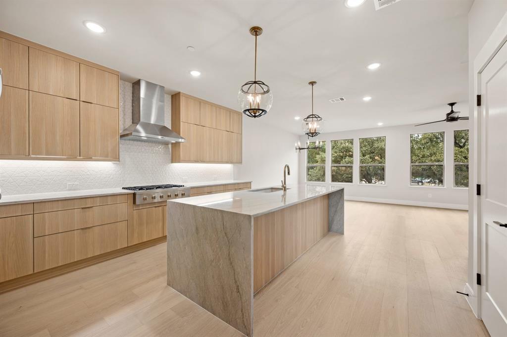 1352 Cherry Hills Lane