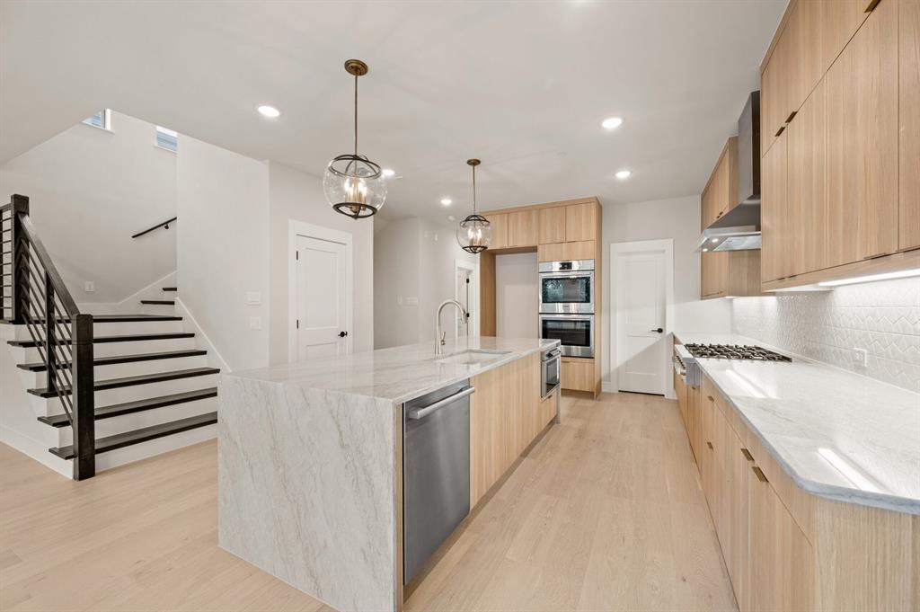 Linkside Las Colinas - Residential