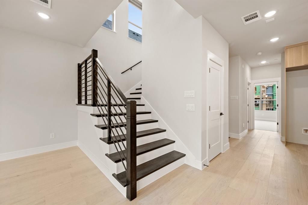 Linkside Las Colinas - Residential