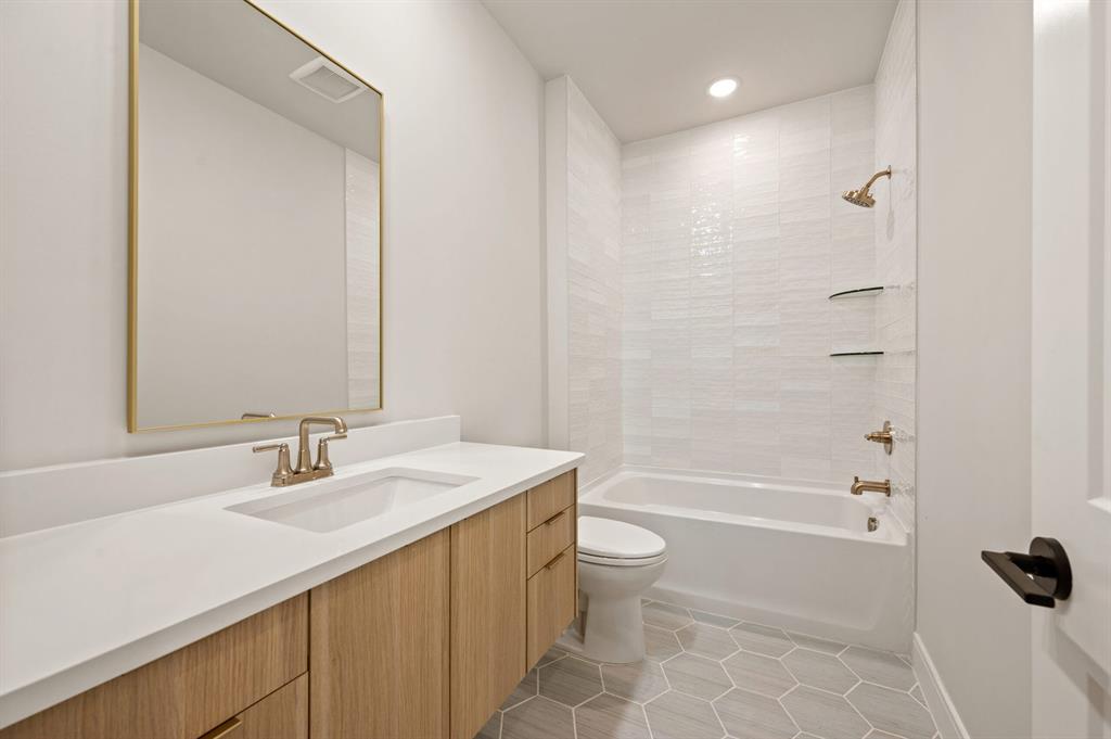 1352 Cherry Hills Lane