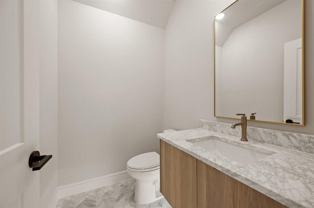 Linkside Las Colinas - Residential