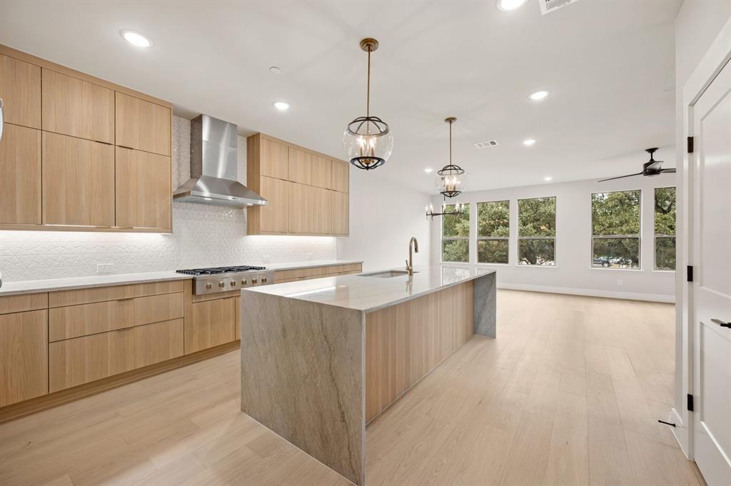 Linkside Las Colinas - Residential