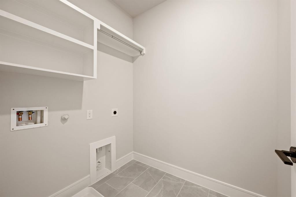 Linkside Las Colinas - Residential