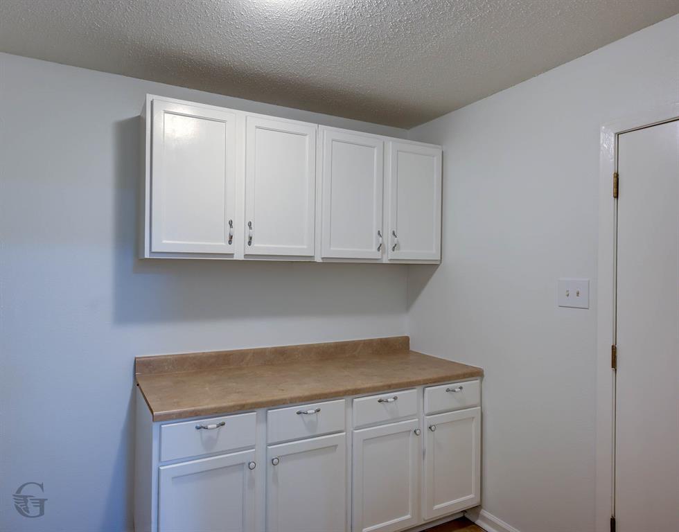 Swan Lake 04 - Residential