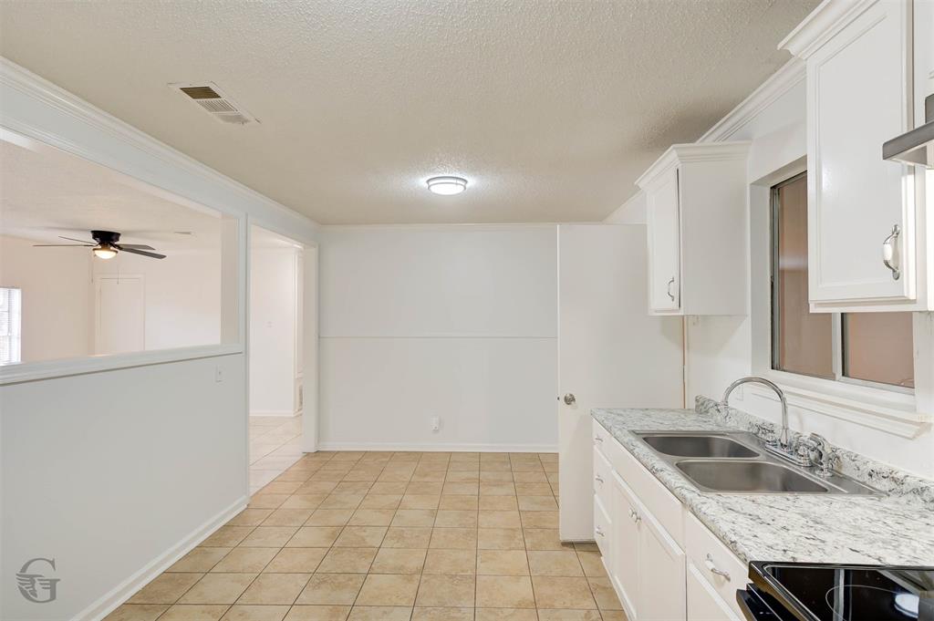 Swan Lake 04 - Residential