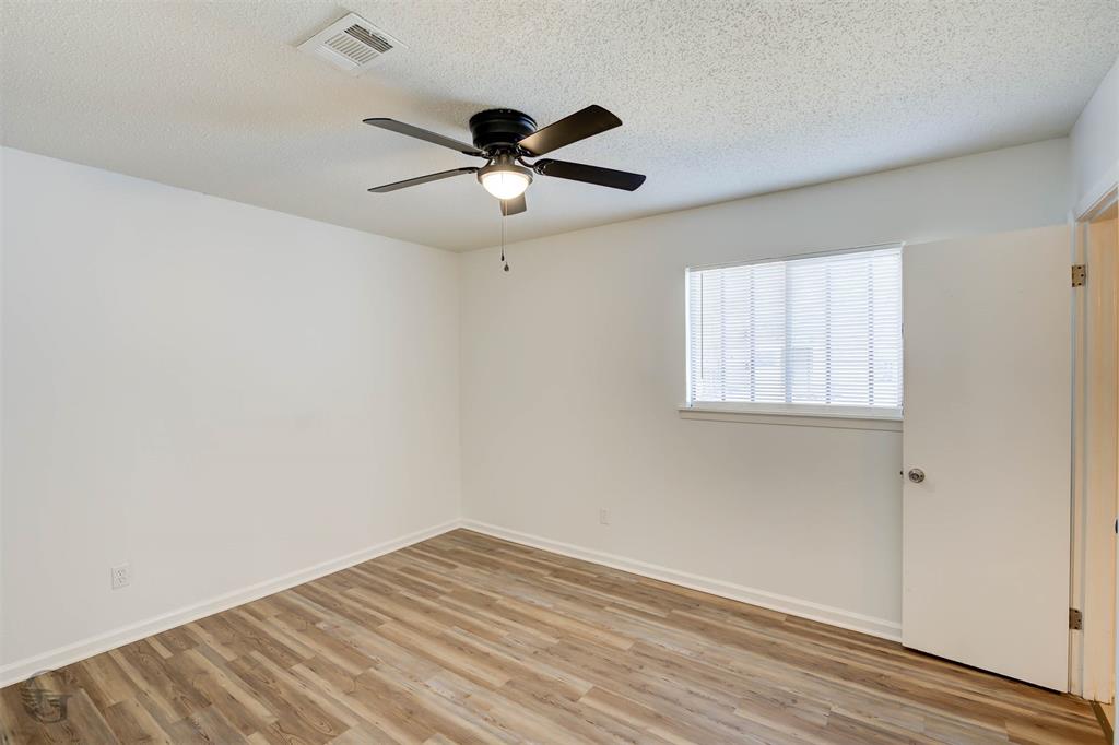 Swan Lake 04 - Residential