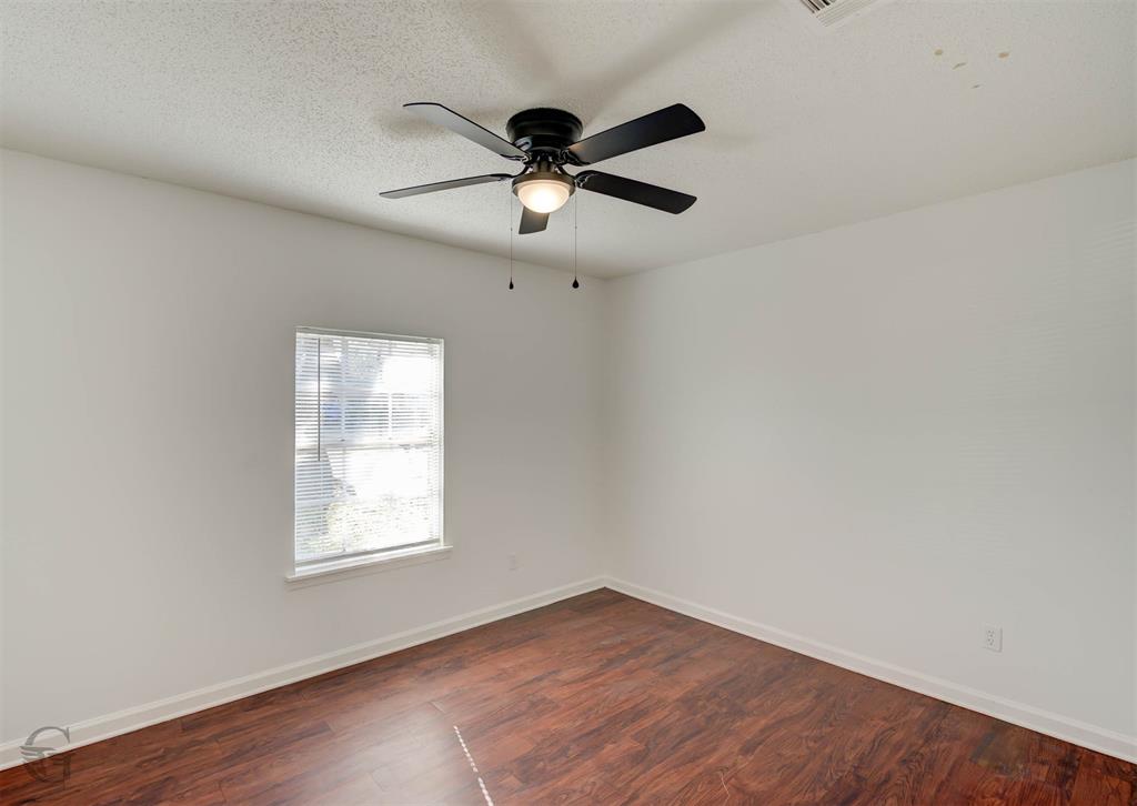 Swan Lake 04 - Residential