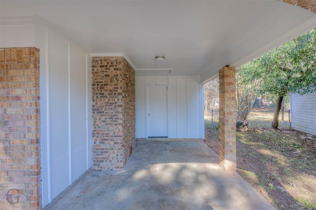 Swan Lake 04 - Residential