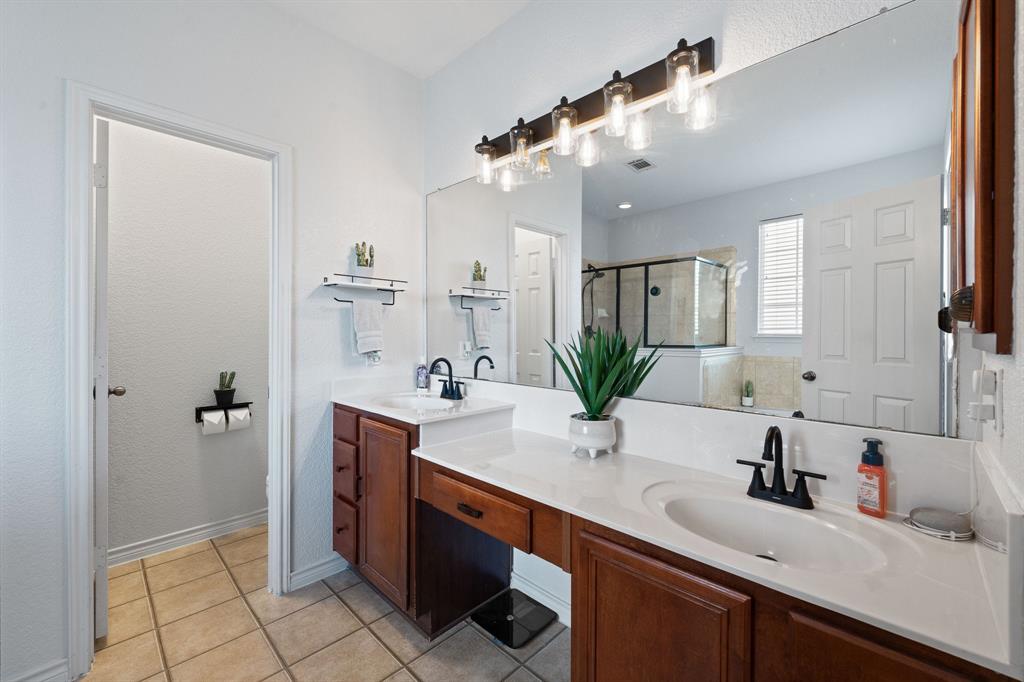 Deer Creek Arlington - Residential