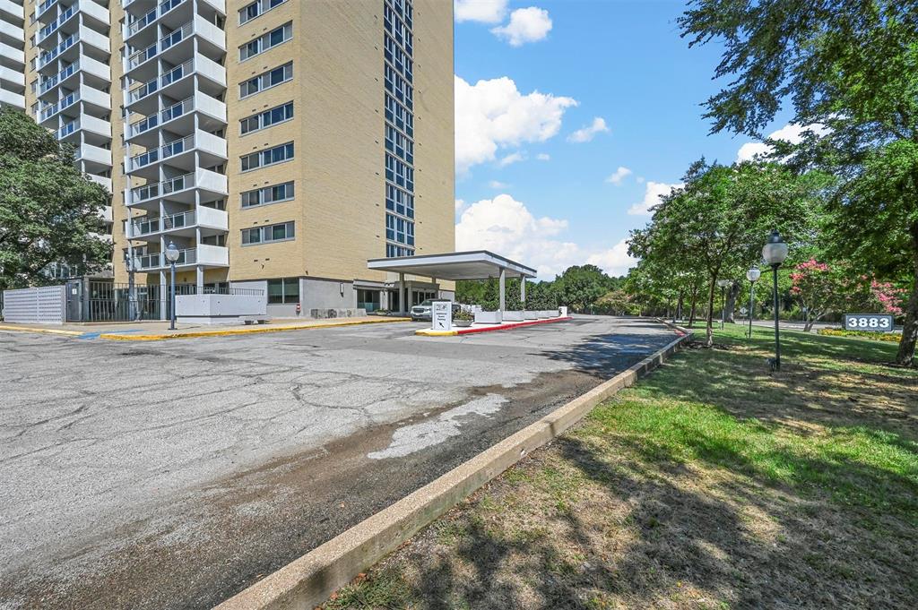 Twenty 1 Turtle Crk Condo - Residential