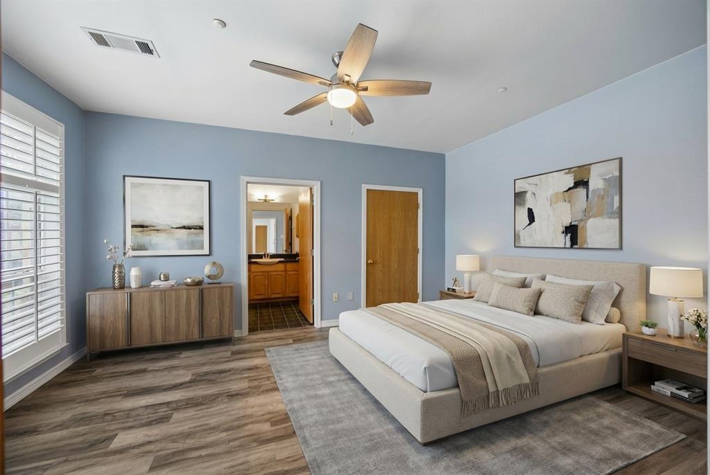 Emerald Sound At Lake Lewisvil - Residential