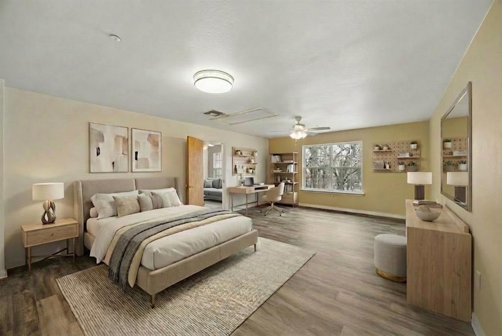 Emerald Sound At Lake Lewisvil - Residential