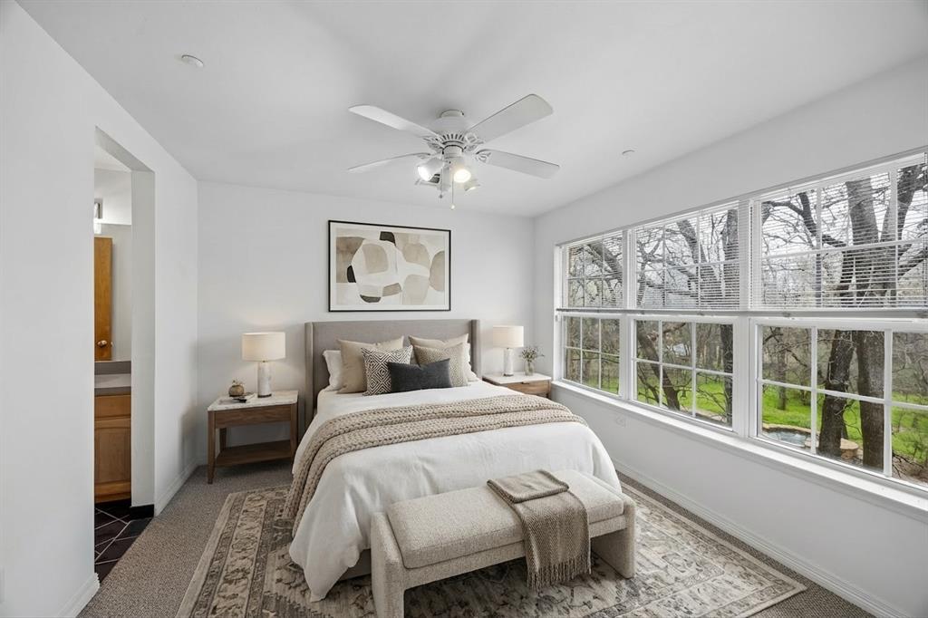 Emerald Sound At Lake Lewisvil - Residential