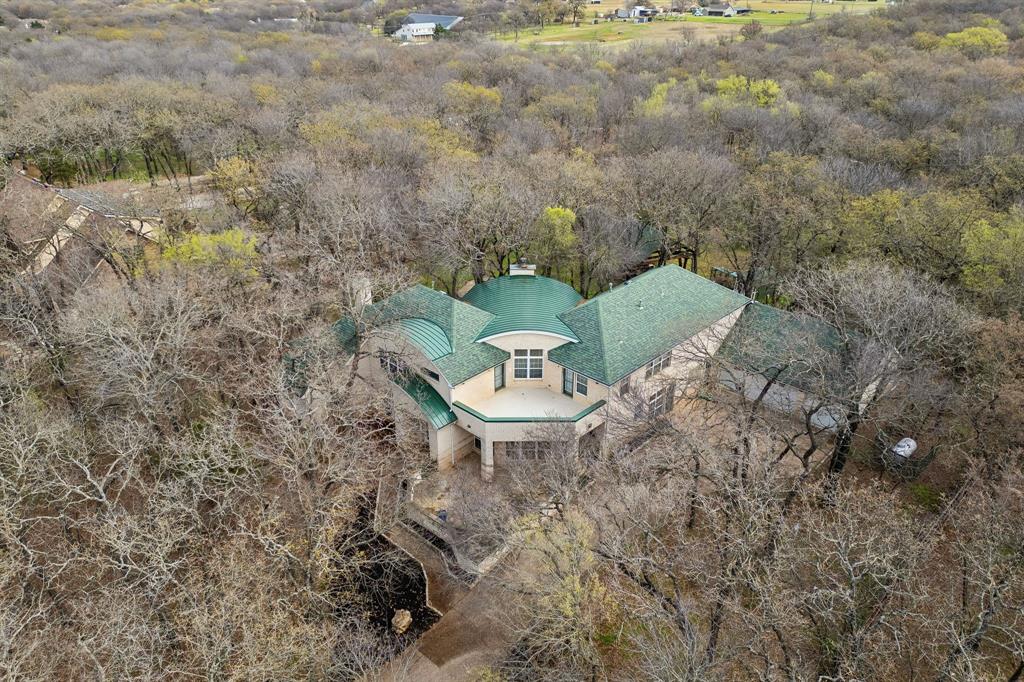 Emerald Sound At Lake Lewisvil - Residential