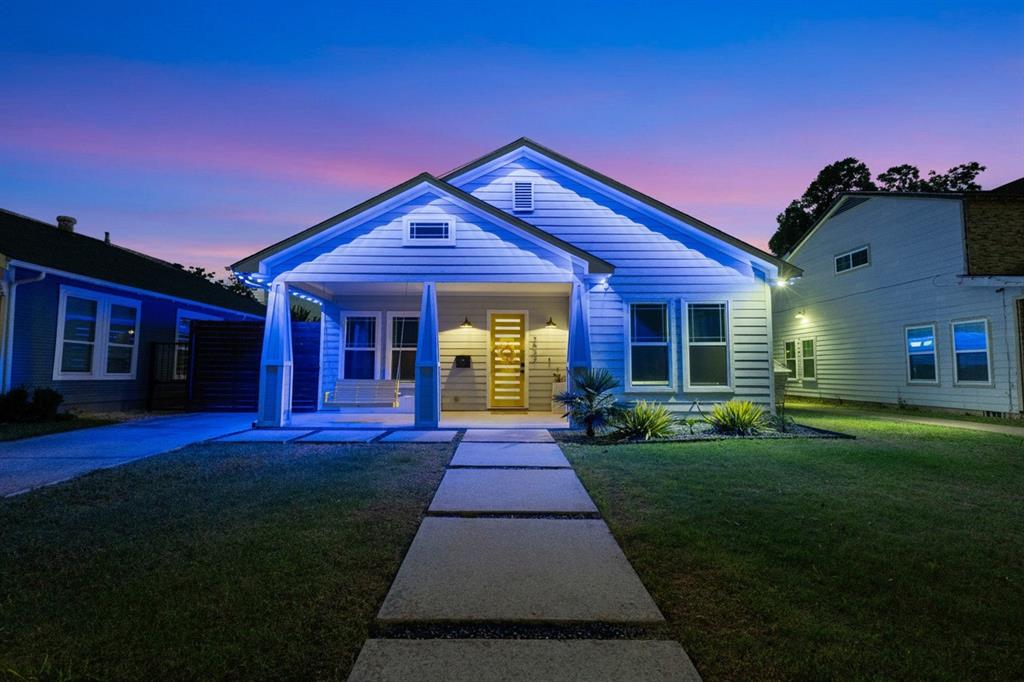 Sunset Summit - Residential