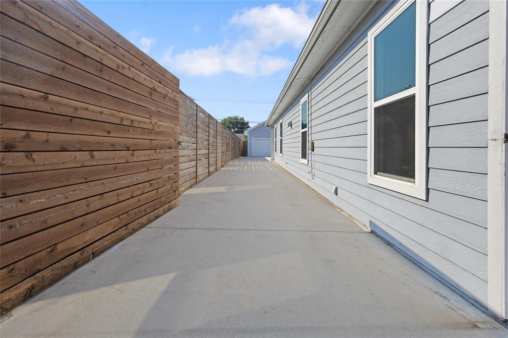 Sunset Summit - Residential