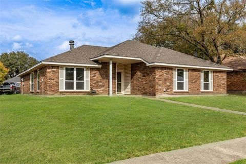 Property photo of 1313 clover drive, allen, TX 75002