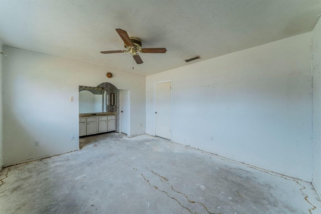 Skyline 04 - Residential