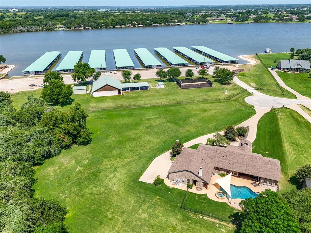 1803 W Emerald Bend Court
