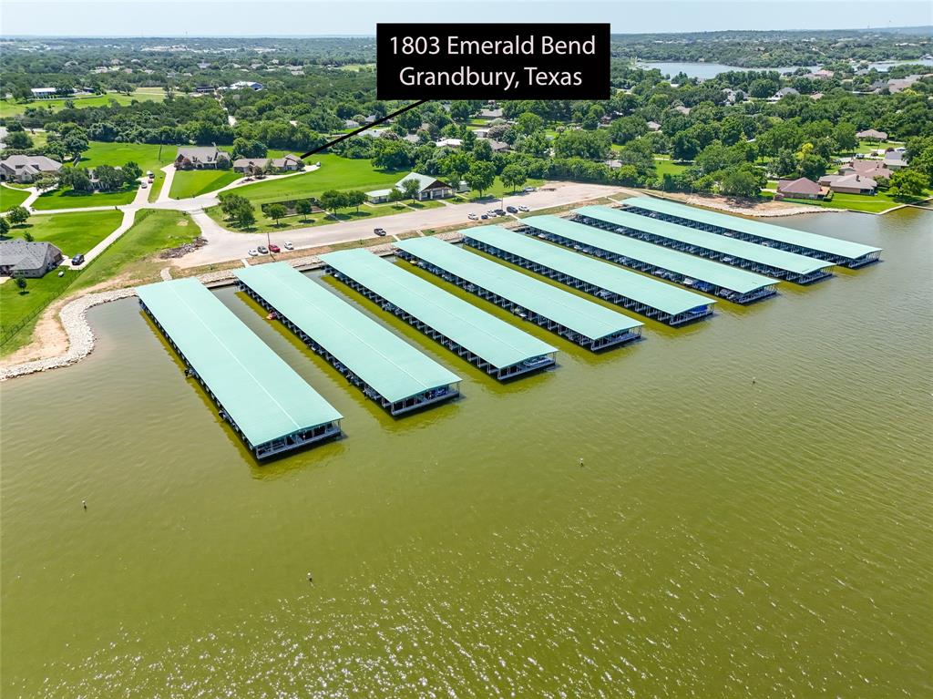 1803 W Emerald Bend Court