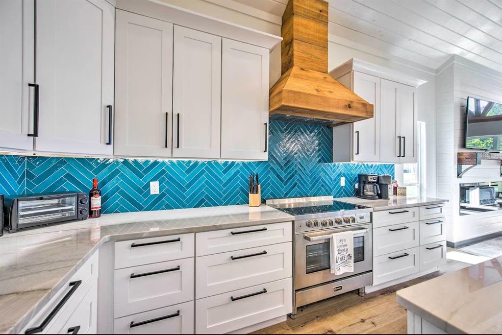 Treasure Isle Estate - Residential