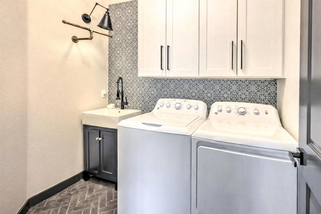 Treasure Isle Estate - Residential