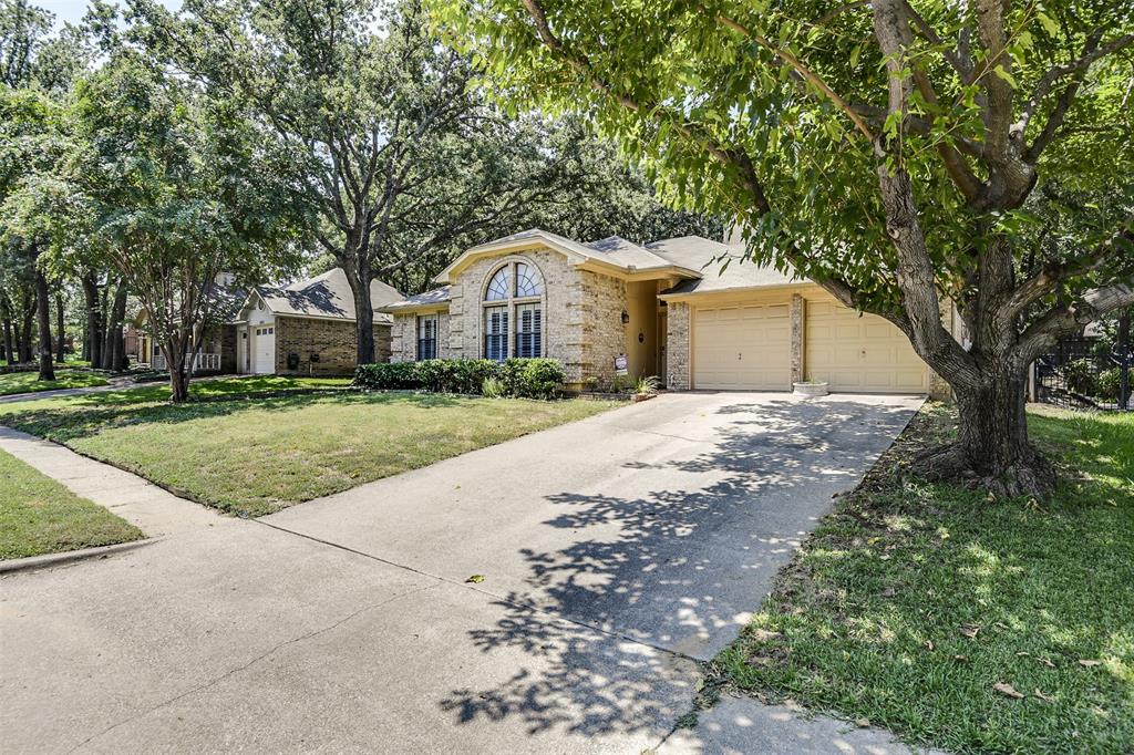 1605 Woodpath Drive