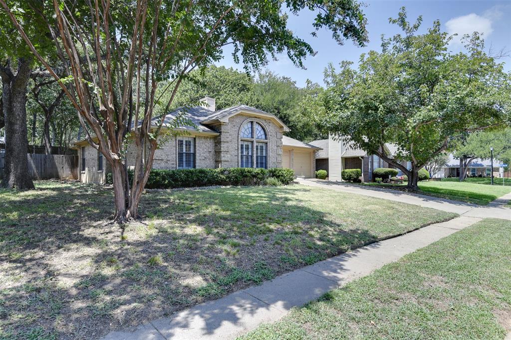 1605 Woodpath Drive