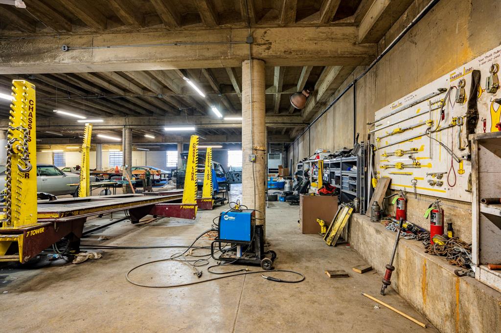 Walnut Grove - Commercial Lease