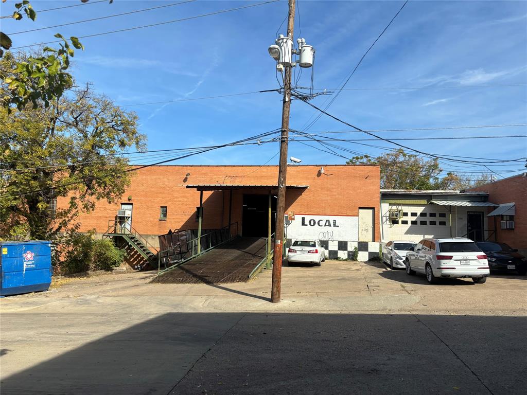 Walnut Grove - Commercial Lease